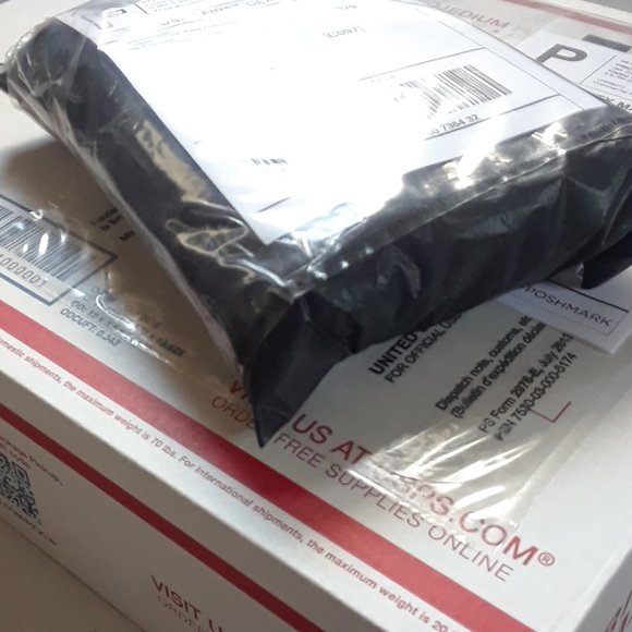 Welcome to my Closet! - Picture 14 of 16